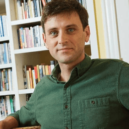 Dr Chris Willard
